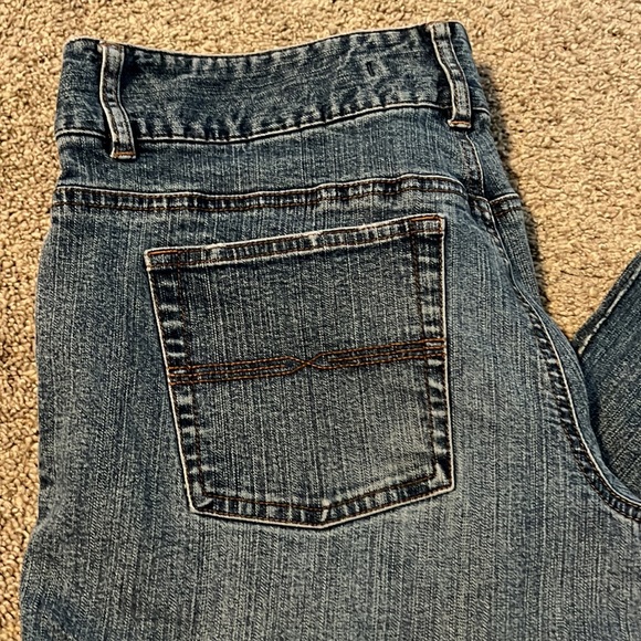 Express Jeans - Picture 2 of 7